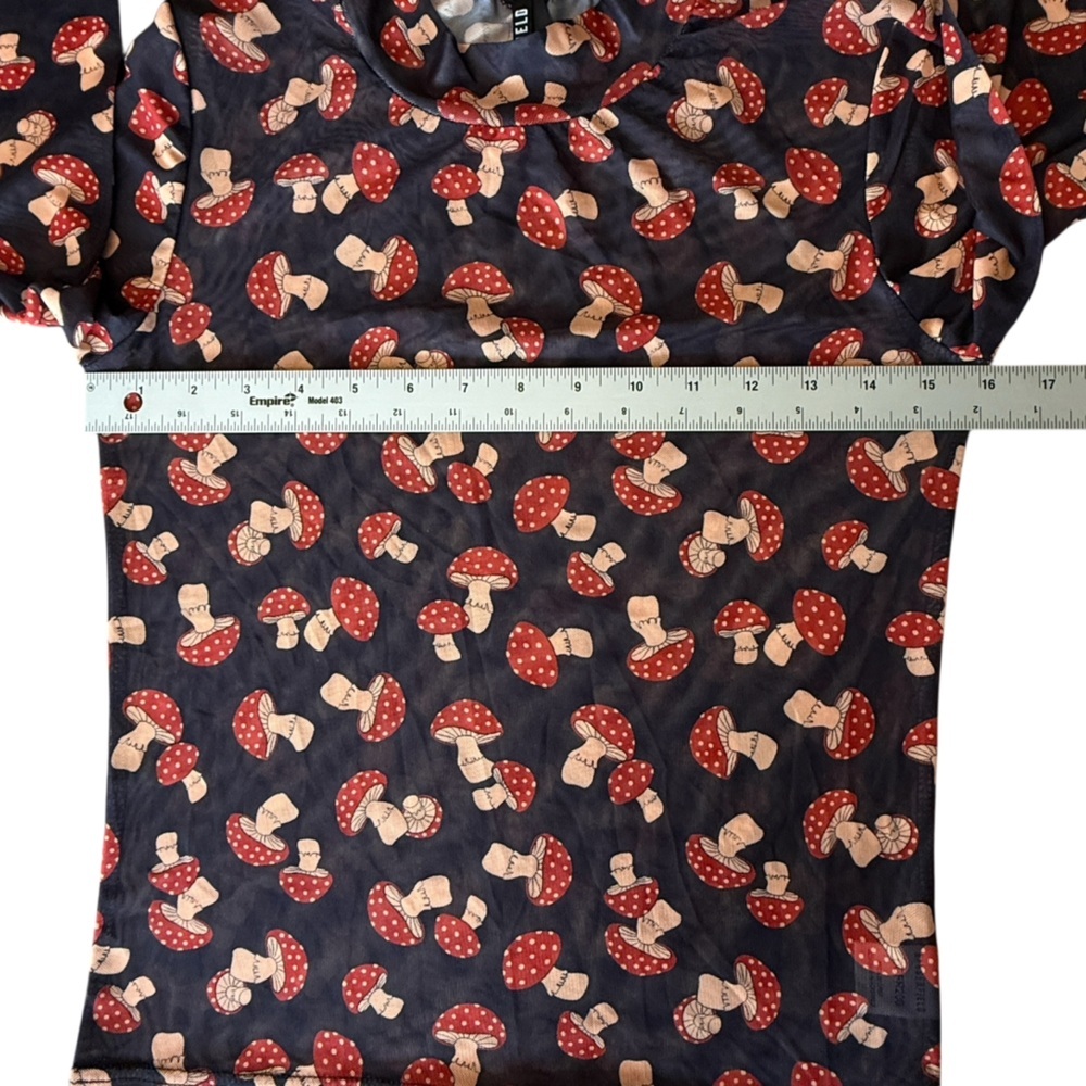 Dangerfield Mushroom Mesh Top Women’s Size 8 - Picture 13 of 16